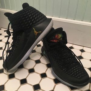 Air Jordan 32- Black cat
